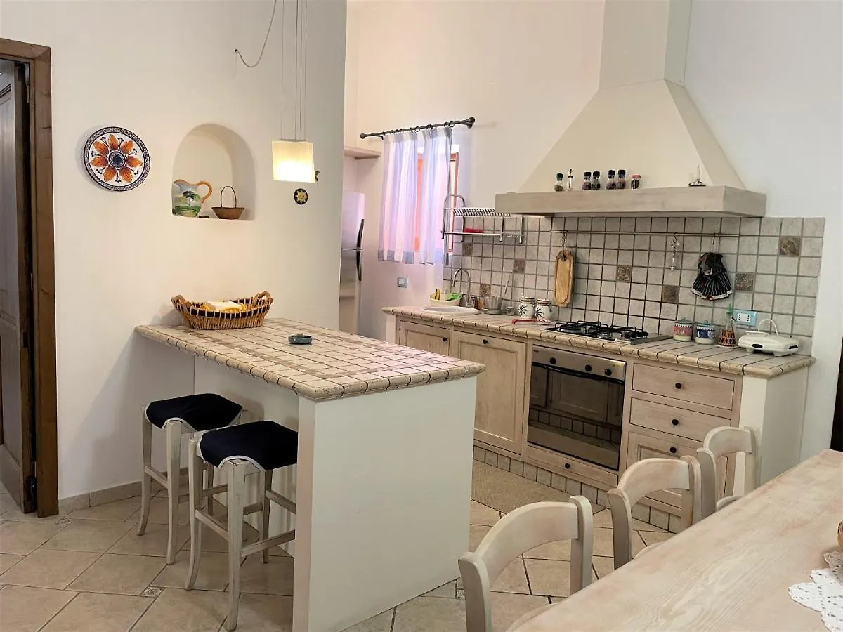 Holiday home Casa I 10 Puleri - Ampio E Fresco Terrazzo Panoramico Villa Leni