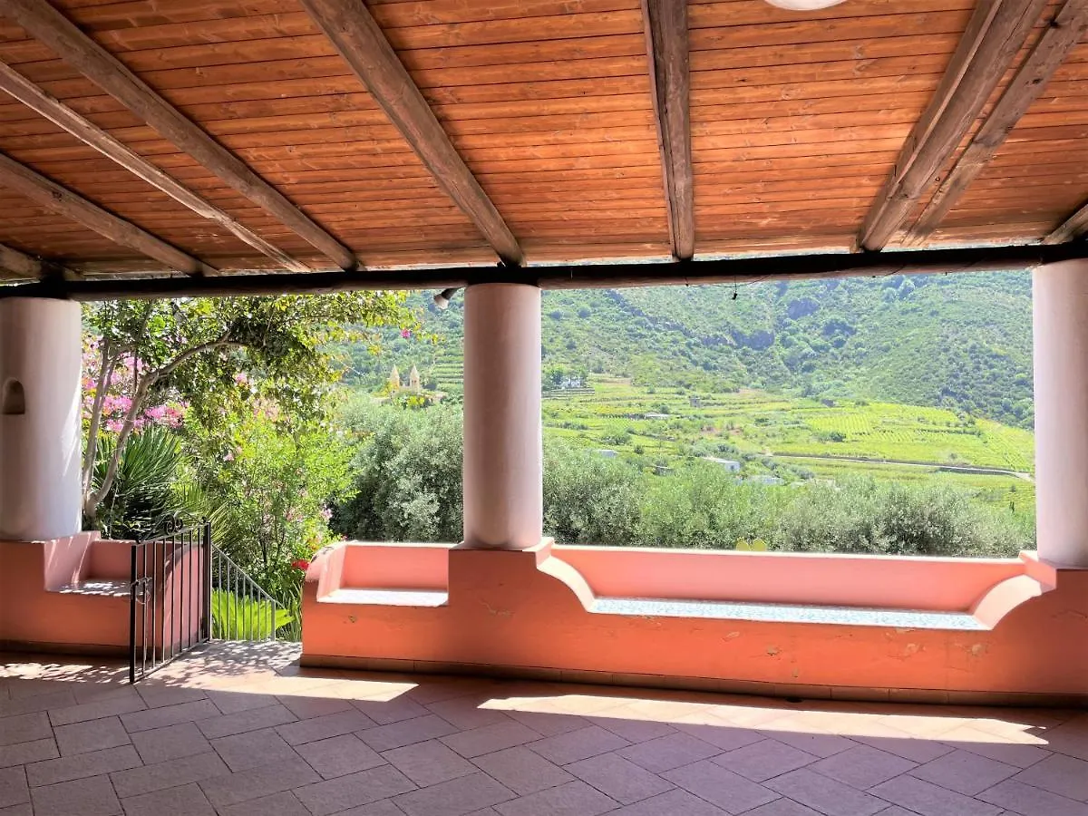 Leni Casa I 10 Puleri - Ampio E Fresco Terrazzo Panoramicoヴィラ 0*,  イタリア