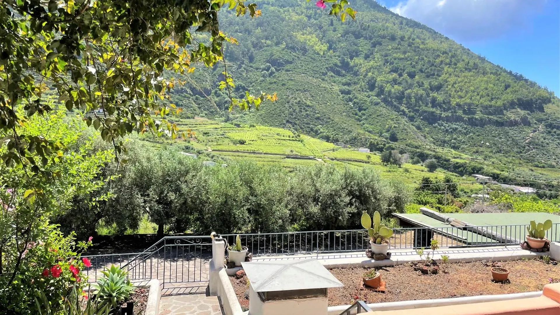 Casa I 10 Puleri - Ampio E Fresco Terrazzo Panoramico Villa Leni 0*,